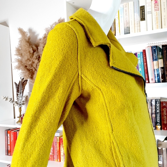 Tahari Wool Moto Style Rich Yellow Small Jacket P1068 - Picture 7 of 10